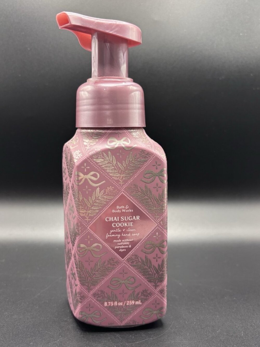 Bath & Body Works Chai Sugar Cookie Gentle Foaming Hand Soap 8.75 oz Christmas - Picture 4 of 12